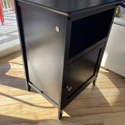 Black Night Stand