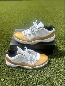 2016 Jordan 11 Retro Low  ‘Closing Ceremony’ Size 9 Mens