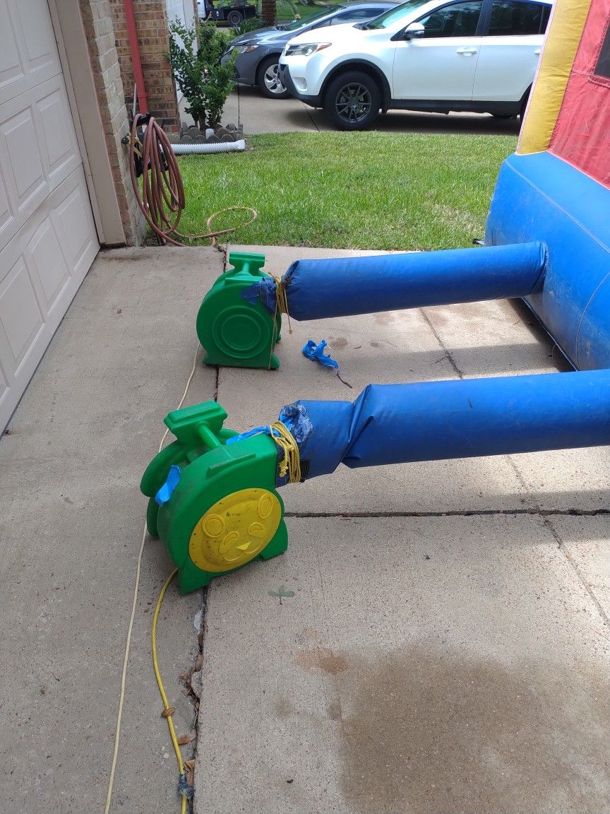offer I am selling a jumper with two engines!
