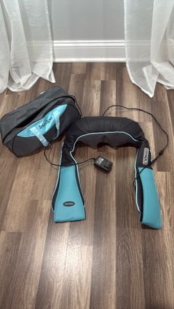 Shoulder massager