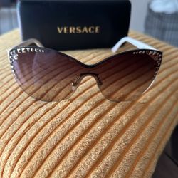 Versace made in Italy