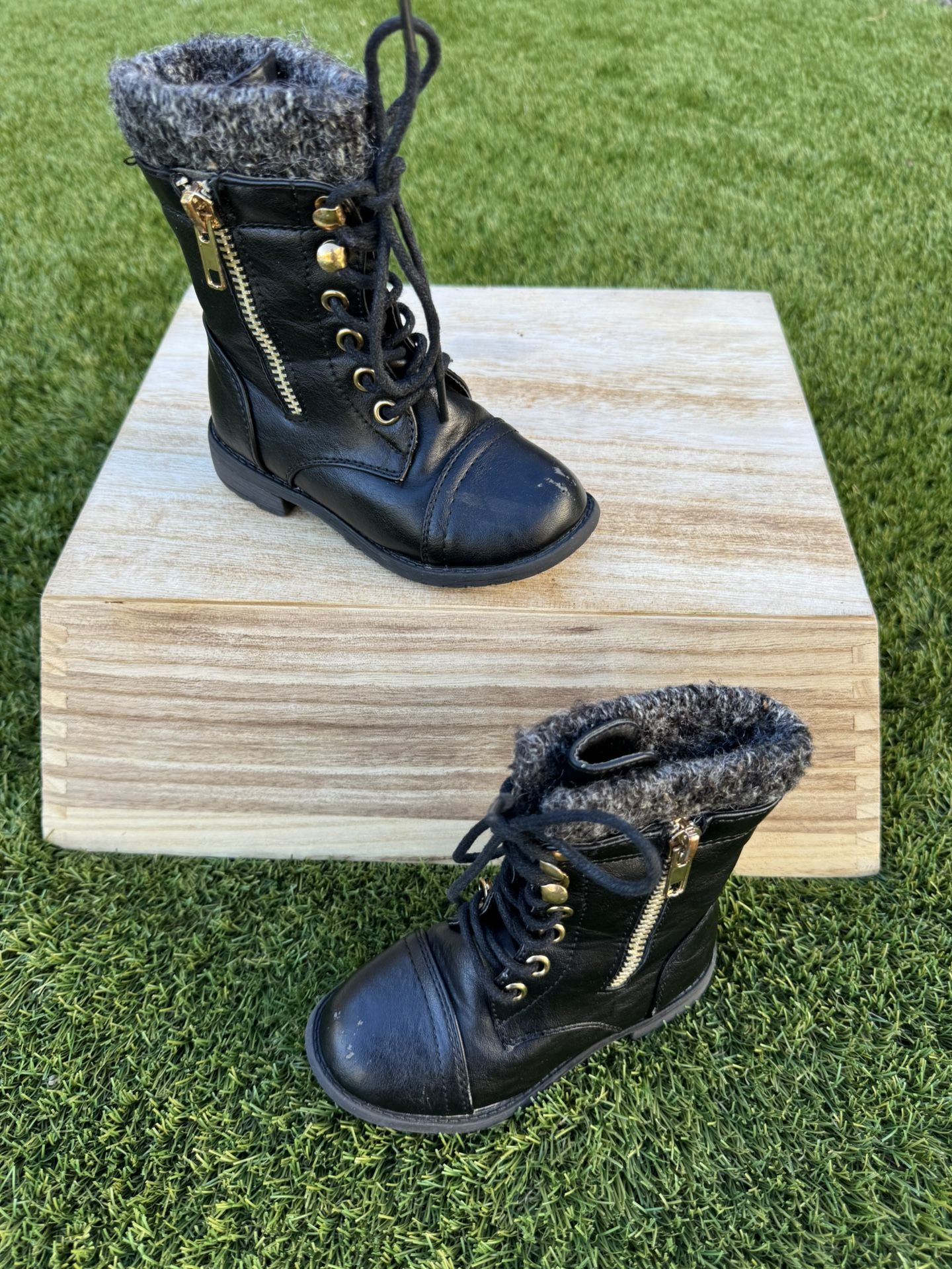 Link Black Kids Boots with Gold Accents
