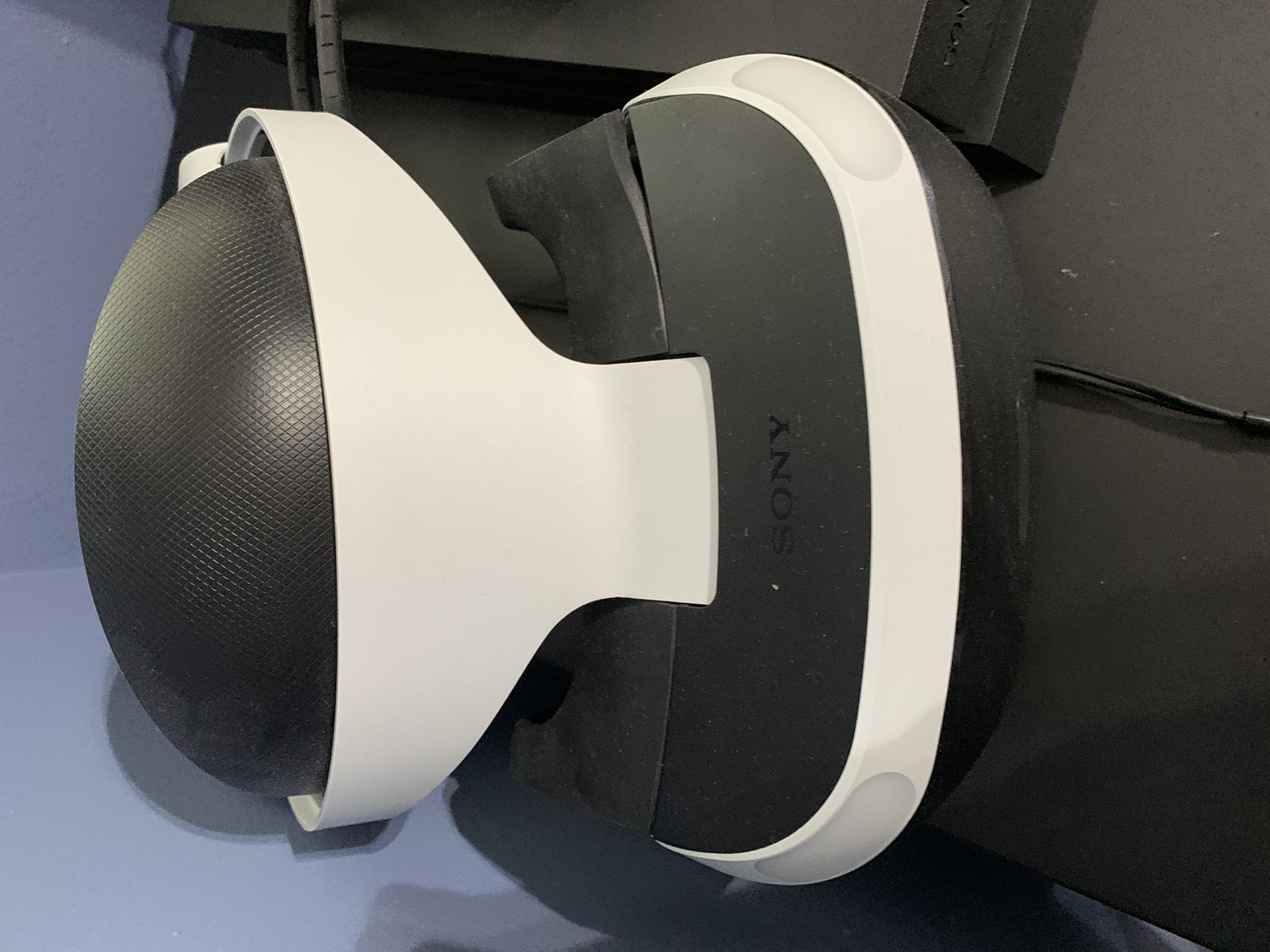 PlayStation 4 VR head set and cámara bundle