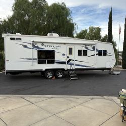 2011 Eclipse Stellar Lightning