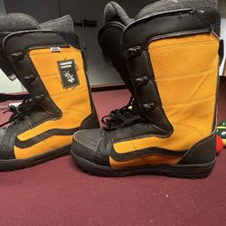 Vans Snowboard Boots 11.5