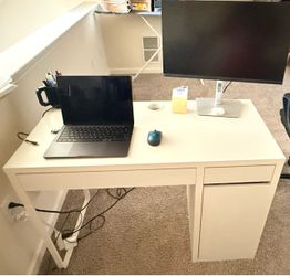 IKEA Micke White Computer Desk