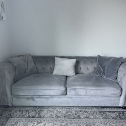 Sofa/Couches 