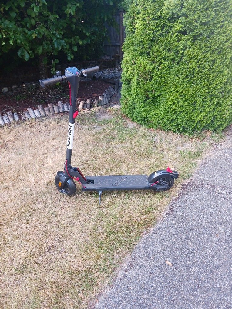 Apex Gotrax Black Electric Scooter