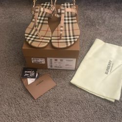 Authentic Women BurBerry Sandals Condition Love Size 38.5 Price $240