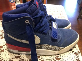 Air Jordan Legacy 312 Pistons Men’s 11.5 Tennis Shoes 