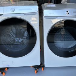 Samsung Washer & Gas Dryer