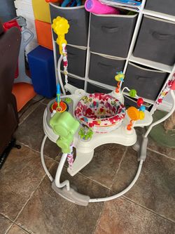 Baby bouncer