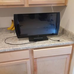 Sony PLAYSTATION flat Screen TV. 12x20 Inch