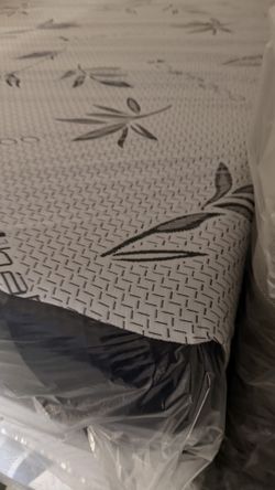 King Mattress With Boxspring 