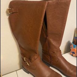 Stylish Woman’s Boots  