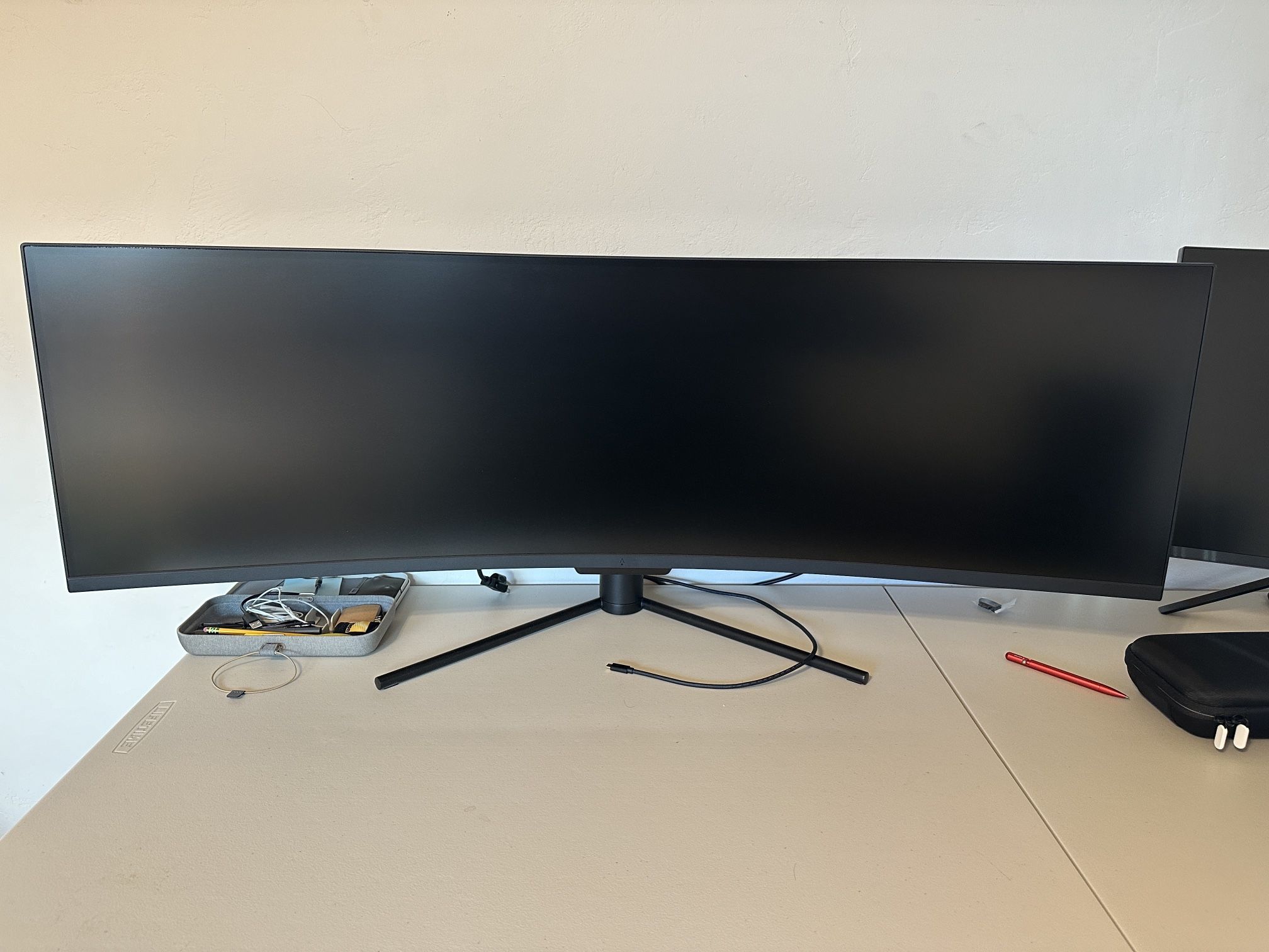 49in Curved Gaming Monitor (Dark Matter By Monoprice) for Sale in La