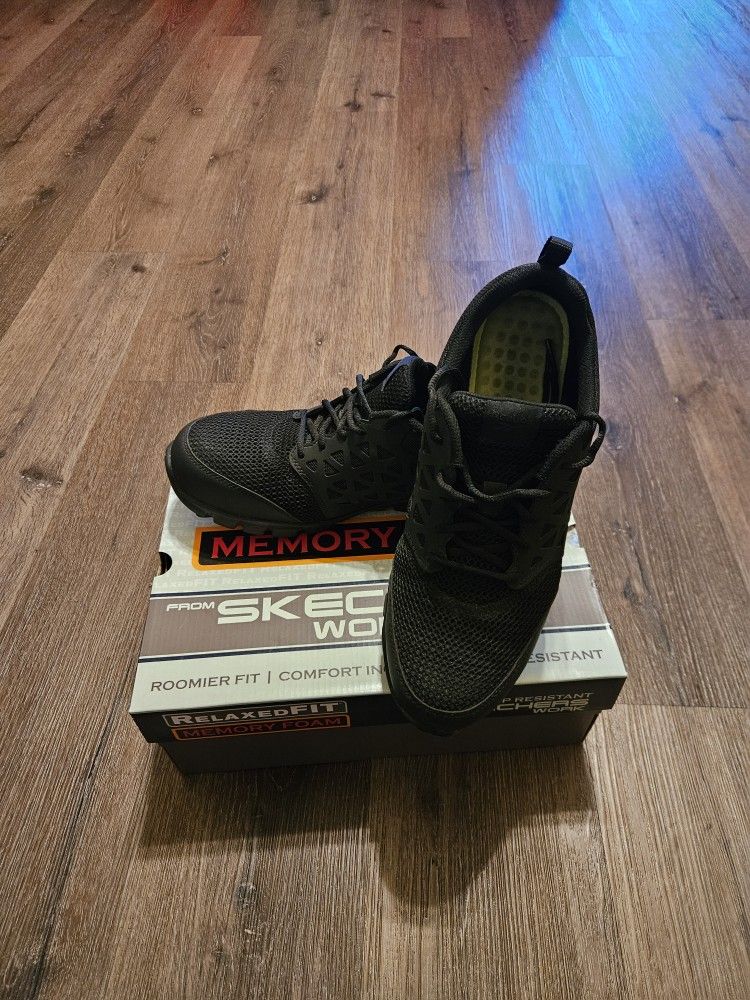 REEBOK STEEL TOE SHOE