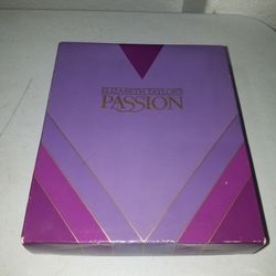 ELIZABETH TAYLOR'S PASSION PERFUME & BODY LOTION