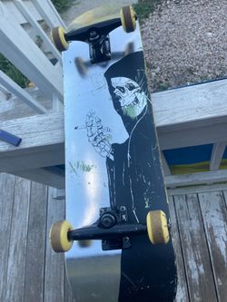 Skateboard