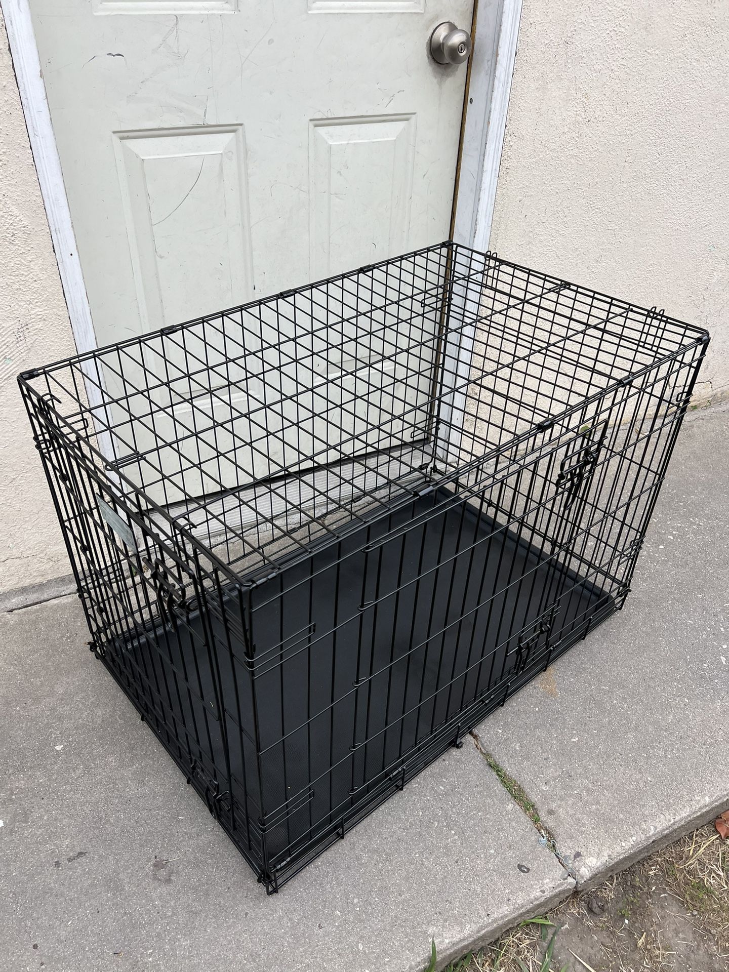 DOG CRATE SIZE 36