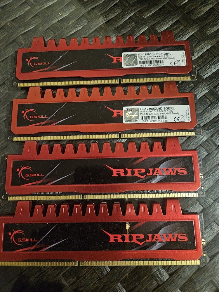 Ripjaws Gskill DDR3 8gb Sticks