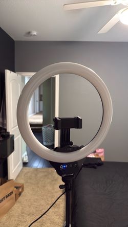 Ubeesize 12” ring light