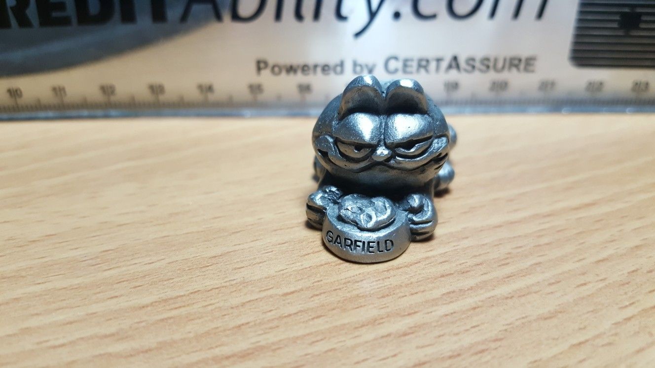 Vintage 1981 Garfield figurine pewter (Schmid)