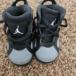 Jordan Shoes Size 5