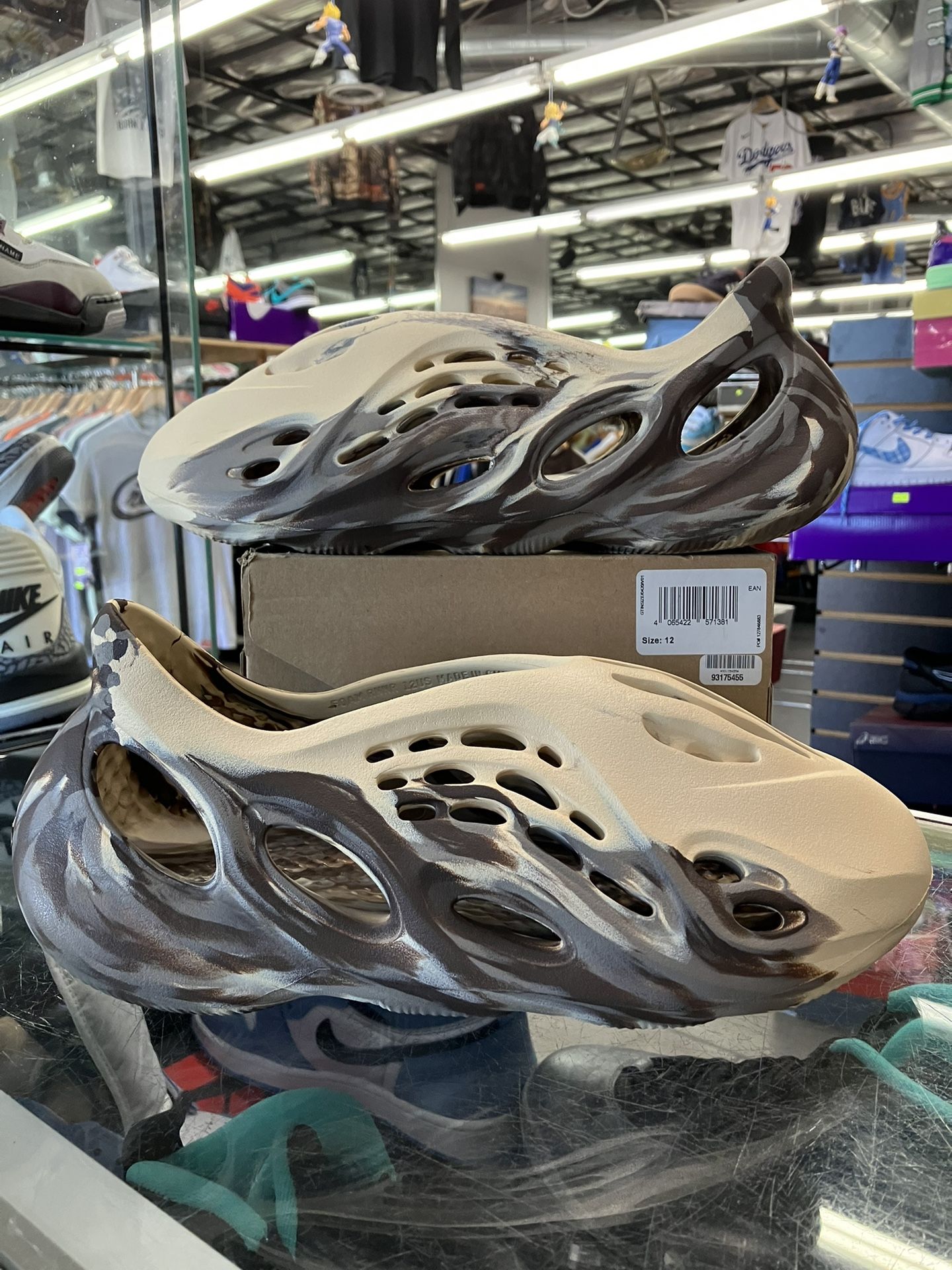 Adidas Yeezy Foam RNNR MX Cream Clay