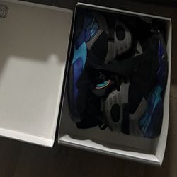 Aqua 8s 