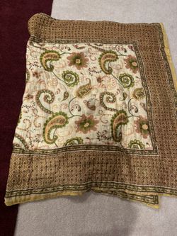 Soft Blanket Twin Size 💯 Percent Cotton