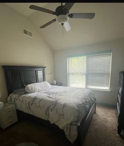 3 pieces Bedroom  king  size mattress includ