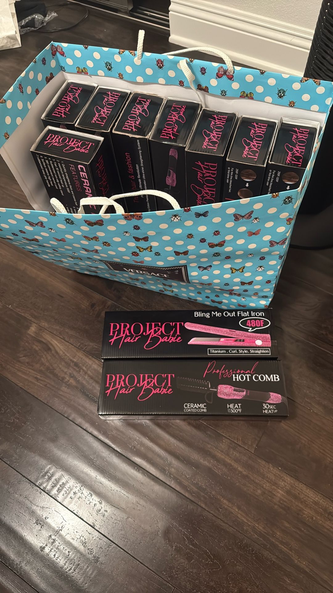 Hot Iron & Straightens