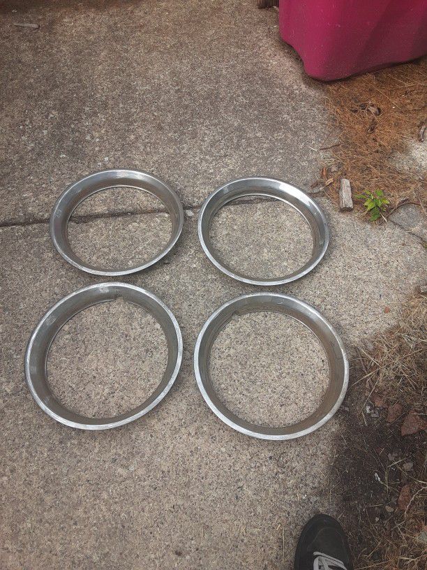 15 Inch Chrome Beauty Rings