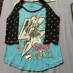 Monster high pajama top girl size medium