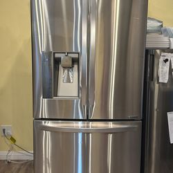LG French Door Refrigerator - Free Extra Filter!