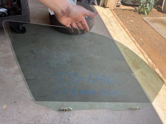 2017 Ram 1500 Passenger Front Window Glass Tinted