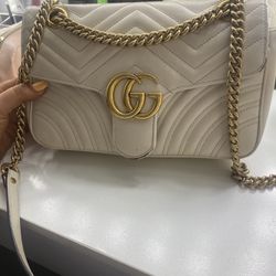 Gucci Crossbody purse 