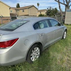 2012 Buick, 160,000  Millas