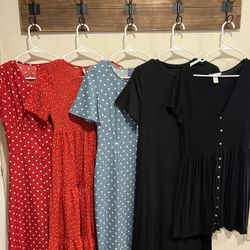 Dresses 👗 Size XS/S/M