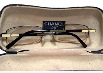 Authentic Chanel eyes glasses