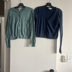 Two light weights beautiful short jacket one H & M green , and one forever 21 blue very good condition size M  $8 each