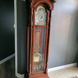 Ridgeway Grandfather Clock