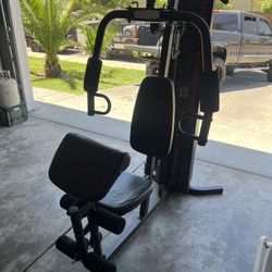 Weights / Makina Para Ejercicios 