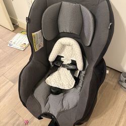 Evenflo Car seat 