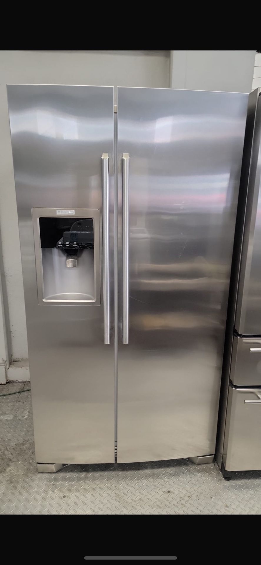 Electrolux 36” Stainless Steel Side By Side Refrigerator
