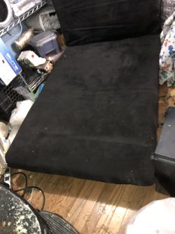 Beautiful And Contable Couch And Bed 