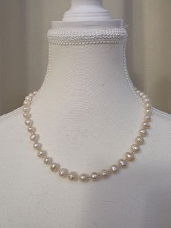 freshwater pearl necklace.