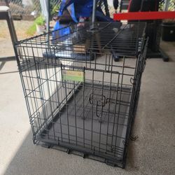 Medium Dog Crate/kennel