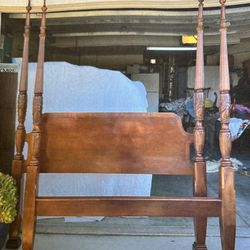 Antique Queen 4 Post Rice Bed 